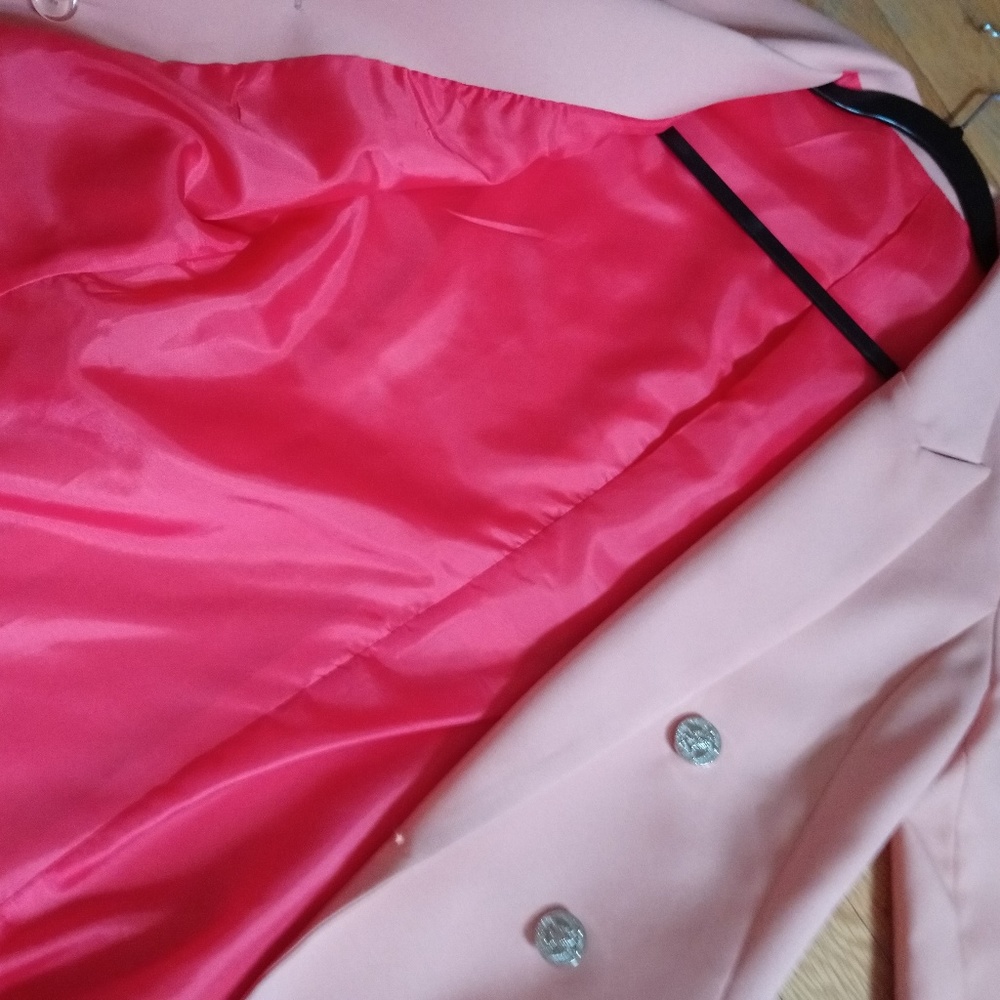 Jacket - Picture 2 of 4